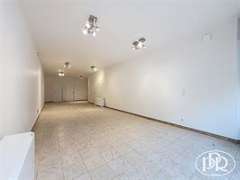 Immeuble 4 unités (3 apparts. + jardin + 1 commerce) - WAVRE