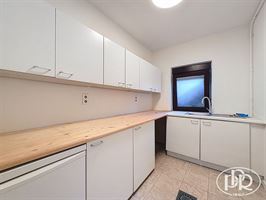 Immeuble 4 unités (3 apparts. + jardin + 1 commerce) - WAVRE