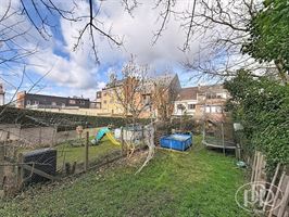 Immeuble 4 unités (3 apparts. + jardin + 1 commerce) - WAVRE