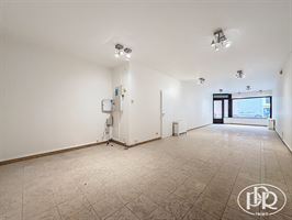 Immeuble 4 unités (3 apparts. + jardin + 1 commerce) - WAVRE