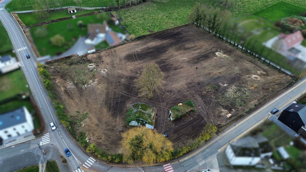*** SOUS-OFFRE *** Villa à rénovée avec haut potentiel !