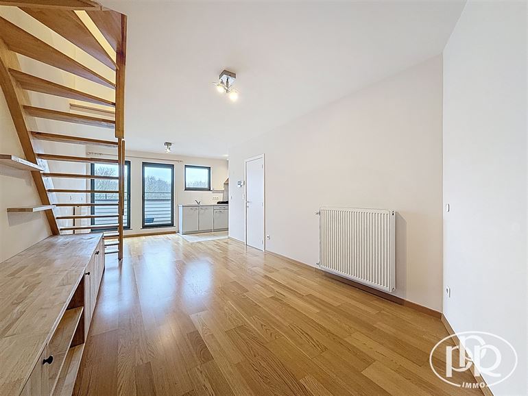 *** SOUS-OFFRE *** Excellent rendement locatif, parking en supplément, élec conforme