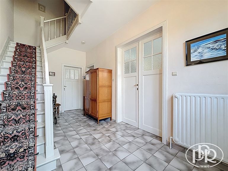 *** OFFRE ACCEPTÉE *** Jardin & terrasse SUD, parking, grenier aménageable