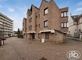 *** SIGNATURE DE BAIL EN COURS *** Garage privatif et terrasse  - OTTIGNIES