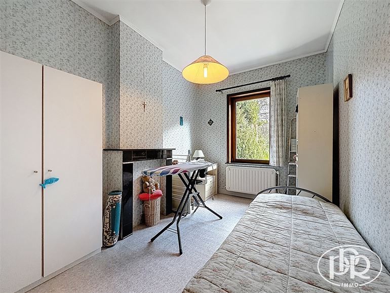 *** OFFRE ACCEPTÉE *** Jardin & terrasse SUD, parking, grenier aménageable