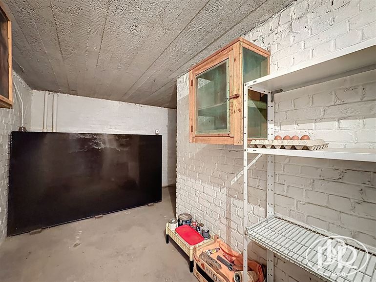 *** OFFRE ACCEPTÉE *** Jardin & terrasse SUD, parking, grenier aménageable