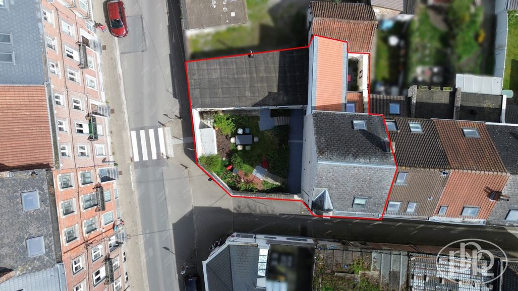 Elec CONFORME, Garages 65m², Office, Garden