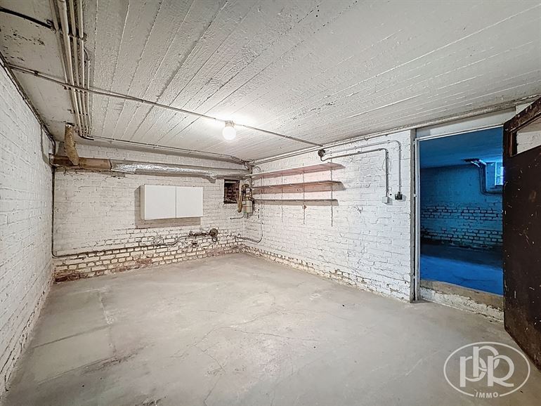 To renovate, Garage, Garden Southeast, Cellars, Attic