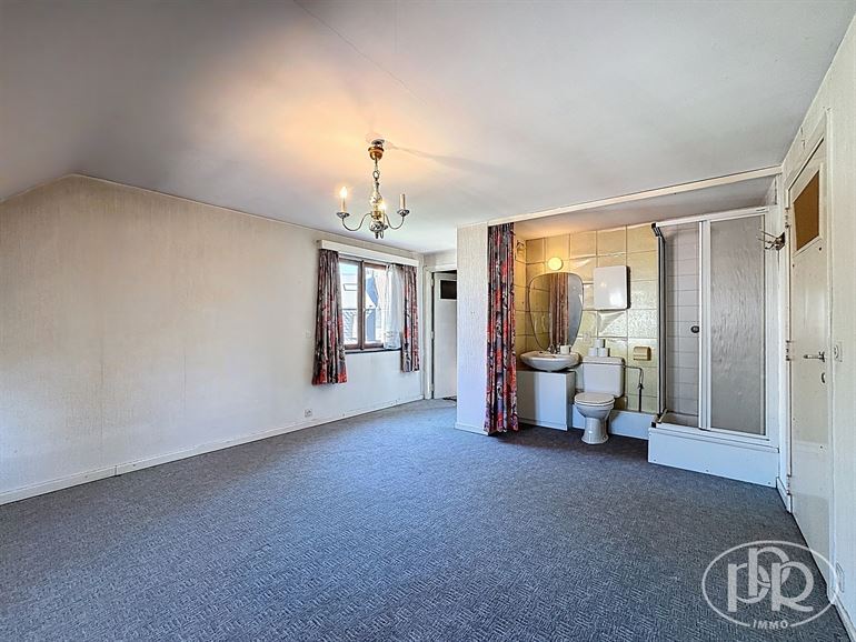 To renovate, Garage, Garden Southeast, Cellars, Attic