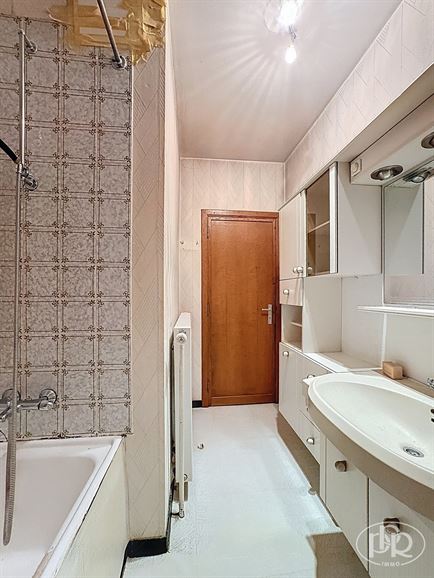 To renovate, Garage, Garden Southeast, Cellars, Attic