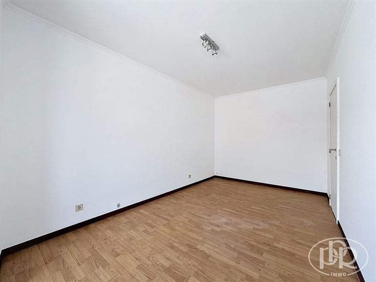 Kleine renovatie vereist, ideaal voor een 1e investering! Potentieel rendement van 6%