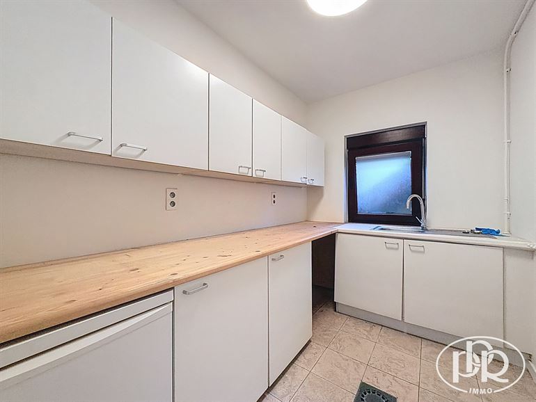 *** SOUS-OFFRE *** Surface commercial de 1er choix !