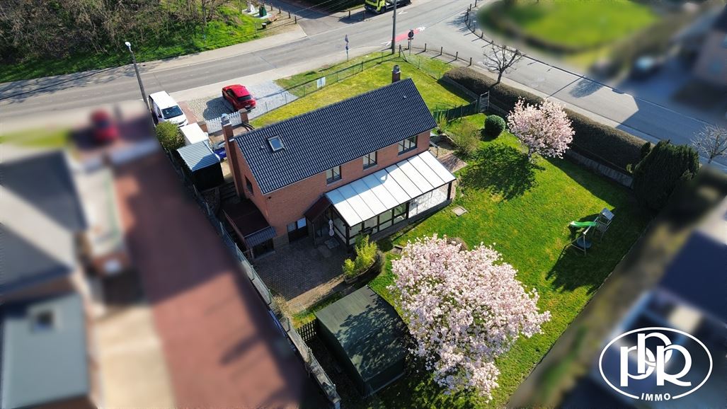 *** SOUS-OFFRE *** Villa 3 à 4 ch. avec garage, véranda et jardin SUD