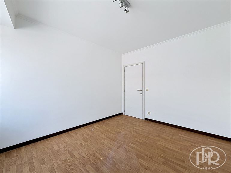 Kleine renovatie vereist, ideaal voor een 1e investering! Potentieel rendement van 6%