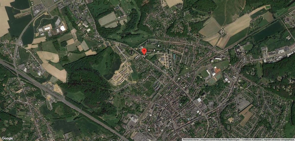 *** SIGNATURE BAIL EN COURS *** Terasse SUD-OUEST et parking intérieur