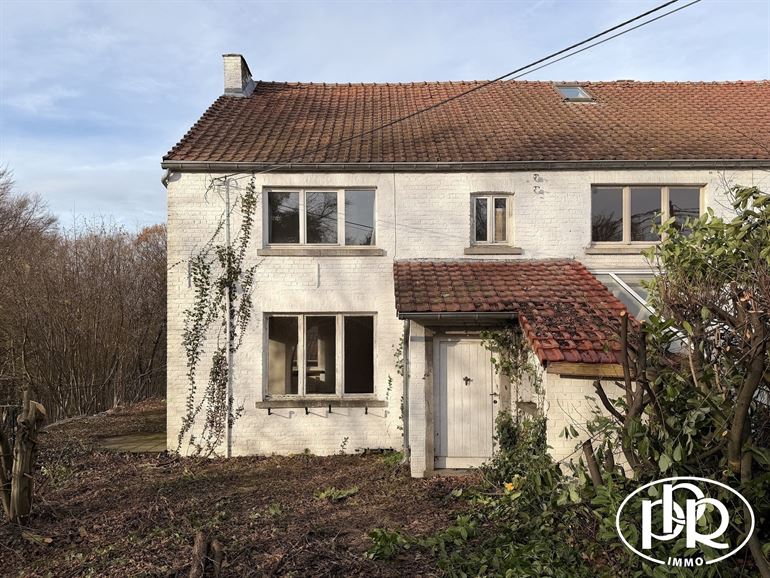 *** SOUS-OFFRE *** Carport, jardin et terrasse SUD