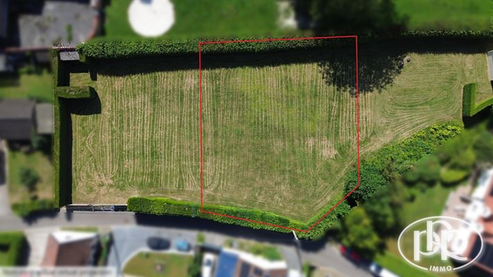 Perceel op een ideale locatie in Tombeek