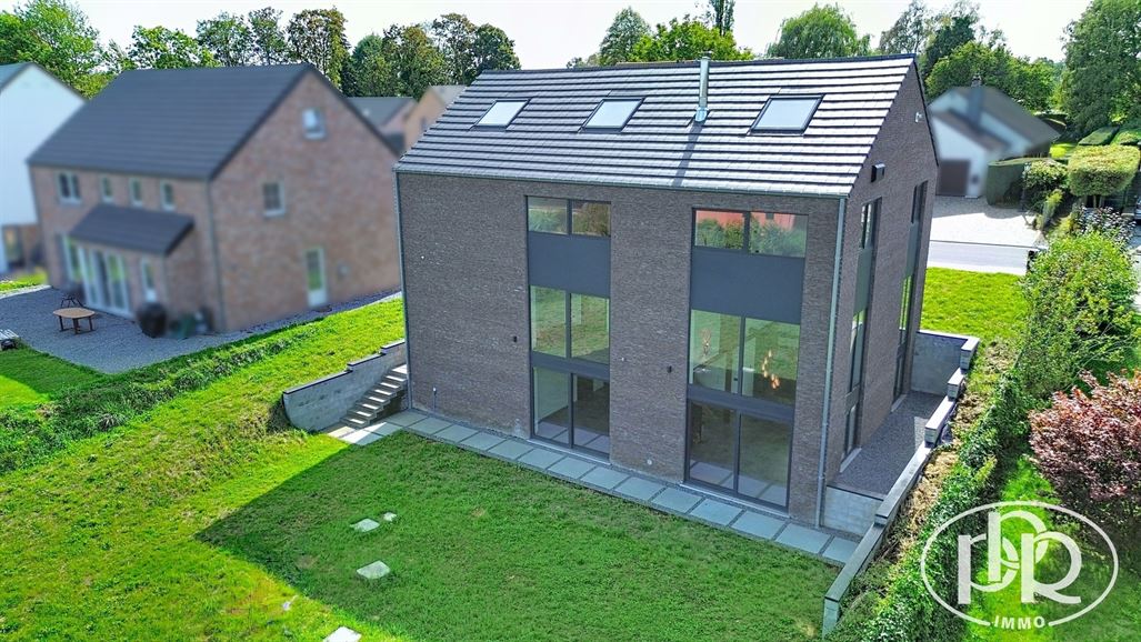 Exceptional, ONE-OF-A-KIND Villa 2023. Brutalist architecture