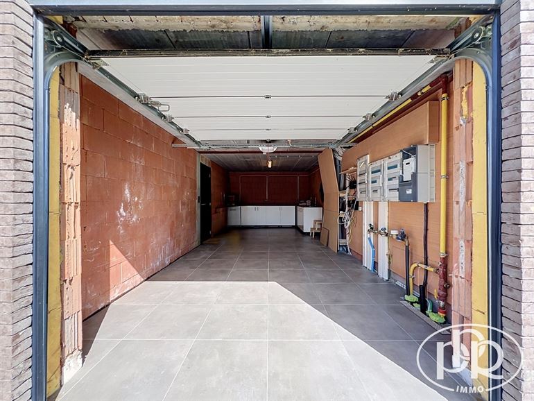 Exceptional, ONE-OF-A-KIND Villa 2023. Brutalist architecture