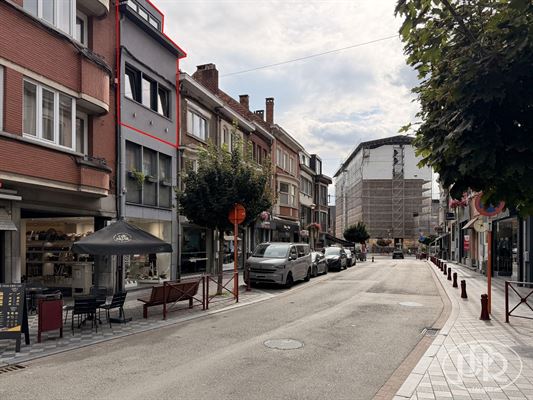 Penthouse 2 chambres ± 119 m² sur 3 étages avec terrasse en centre-ville
