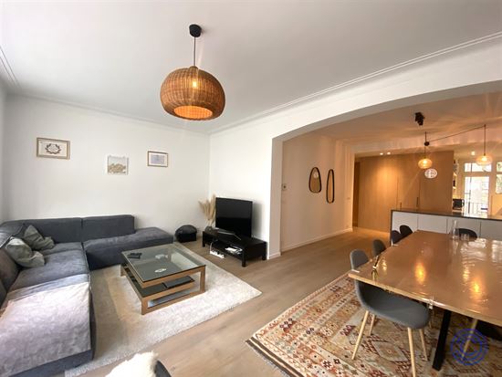 Stijlvol gemeubeld 2-slpk appartement op toplocatie.