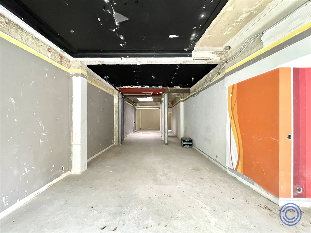 CASCO handelsruimte ca. 105m² op commerciële ligging!