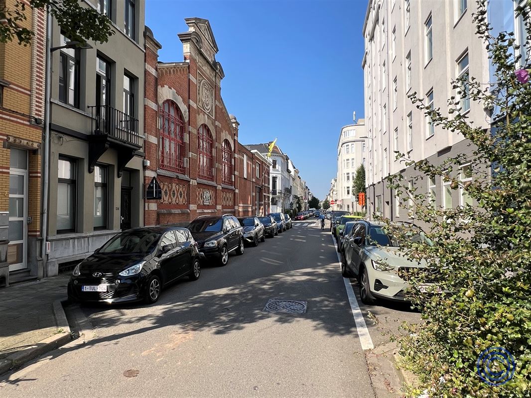 Lichtrijk 1-slpk appartement op centrale ligging!