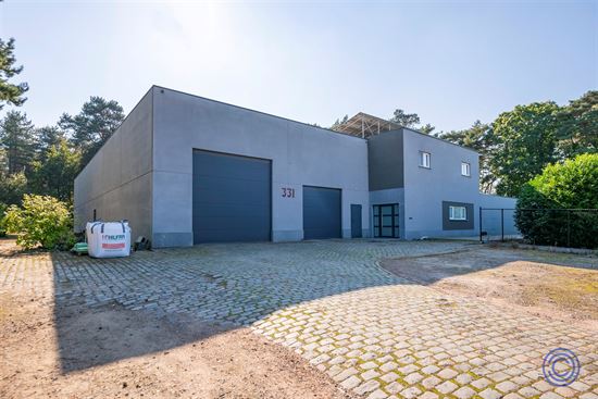 LIERSEWEG 331, villa + magazijn te HERENTALS