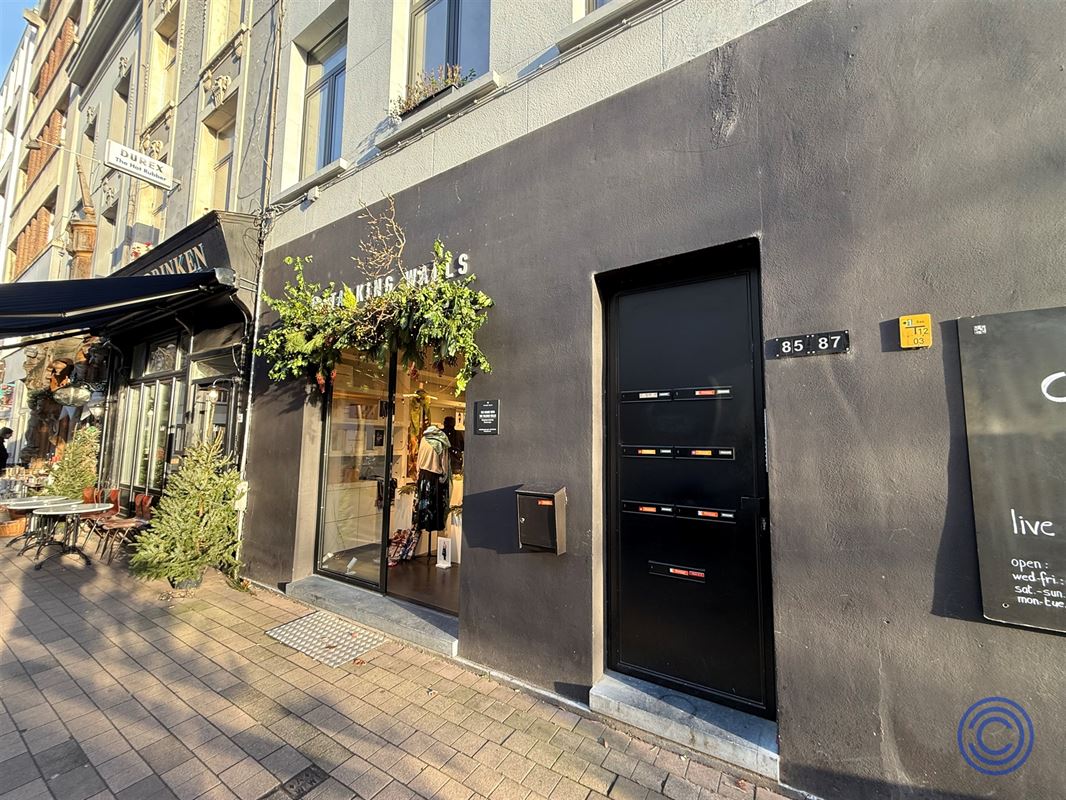 Stijlvolle winkel ca. 80m² op de gekende Kloosterstraat!
