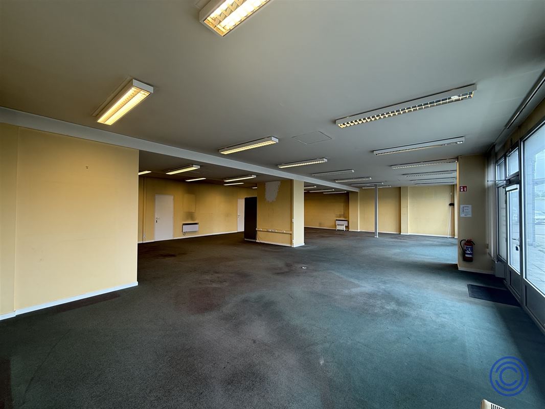 Kantoor ca. 240m² op de Noorderlaan!