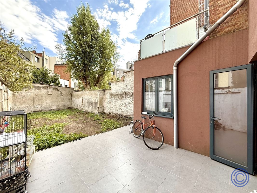 Zeldzame vondst! 2-slpk appartement met 107m² buitenruimte!