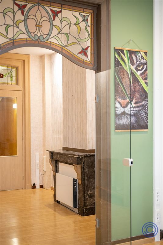 Neotraditioneel herenhuis met terras van 30m²!