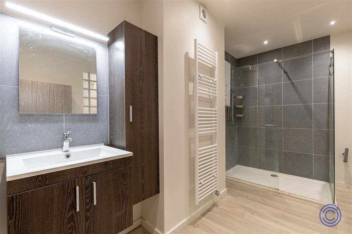 Neotraditioneel herenhuis met terras van 30m²!