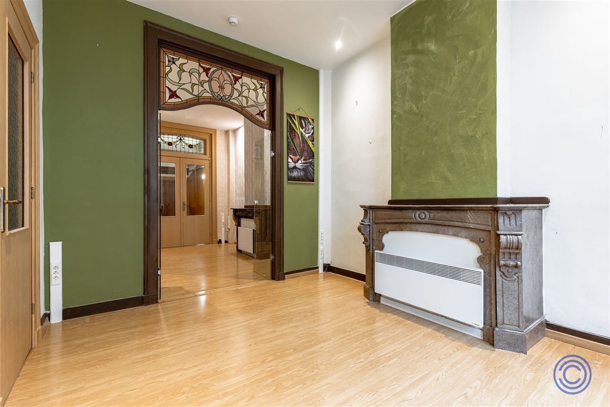 Neotraditioneel herenhuis met terras van 30m²!