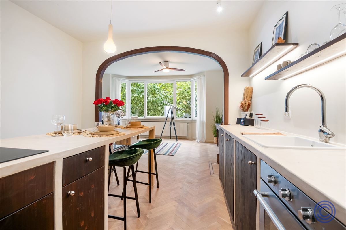 TOP gerenoveerd appartement in hippe buurt!