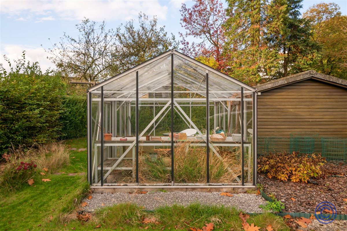 Te renoveren HOB + Restperceel