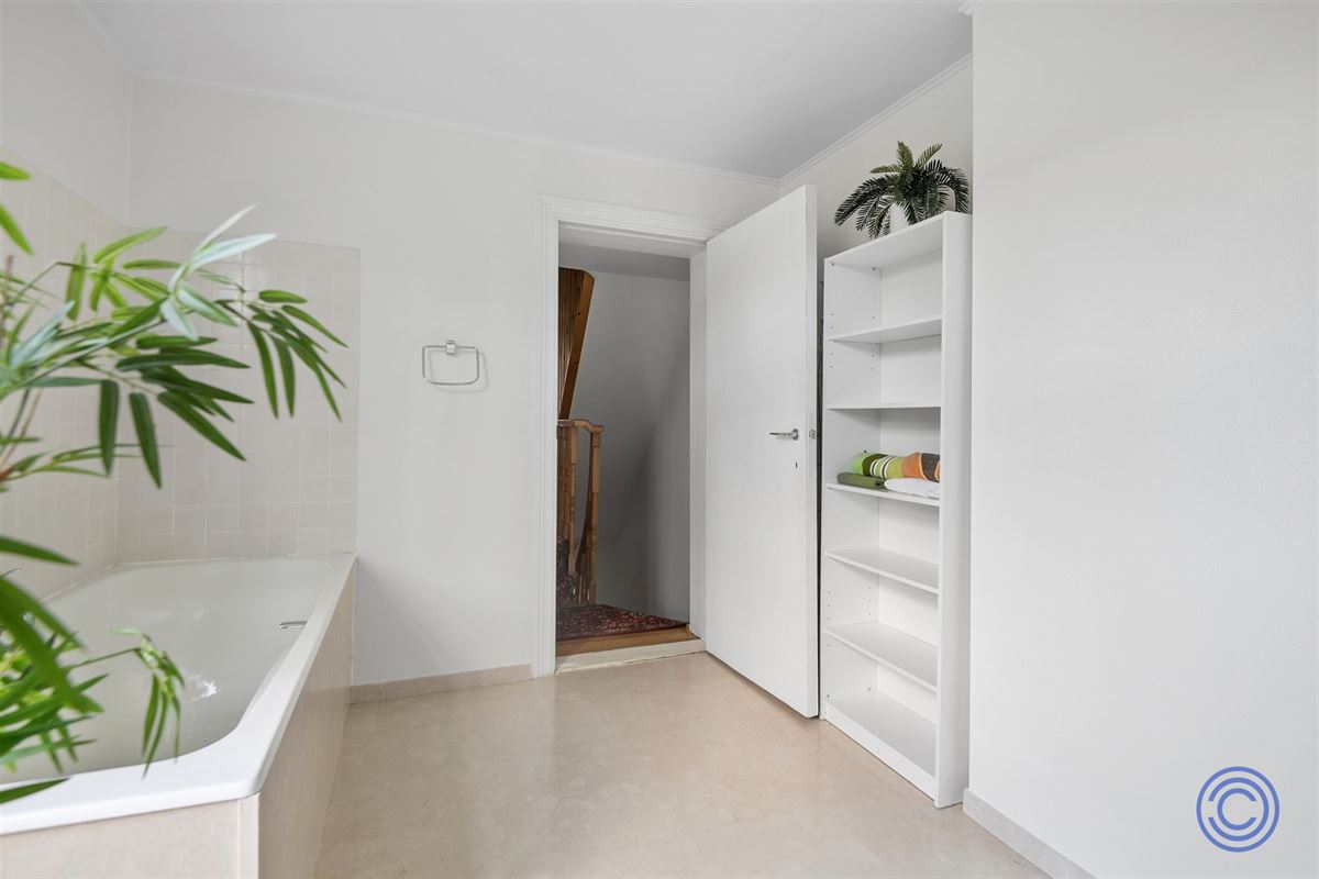 Te renoveren HOB + Restperceel