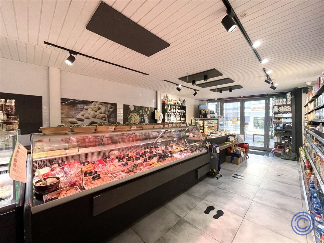 Centraal gelegen commerciële ruimte!