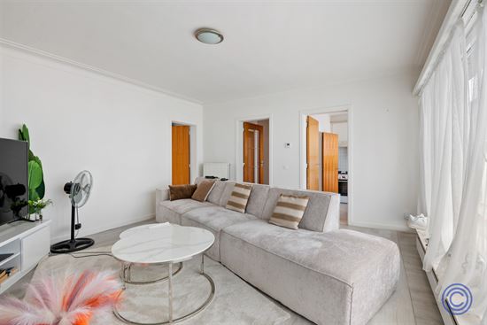 Instapklaar appartement in gewilde autoluwe straat!