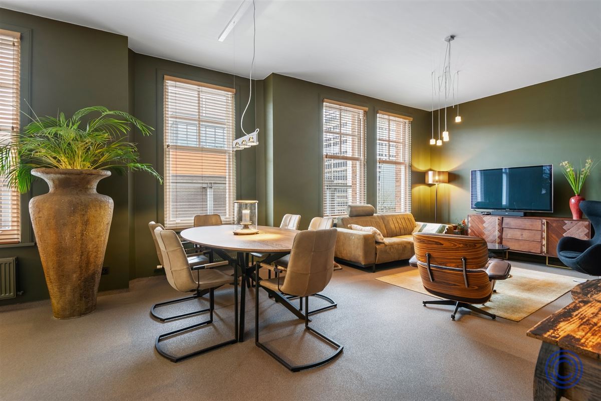 Hoogwaardig afgewerkt appartement in UNIEK gebouw!