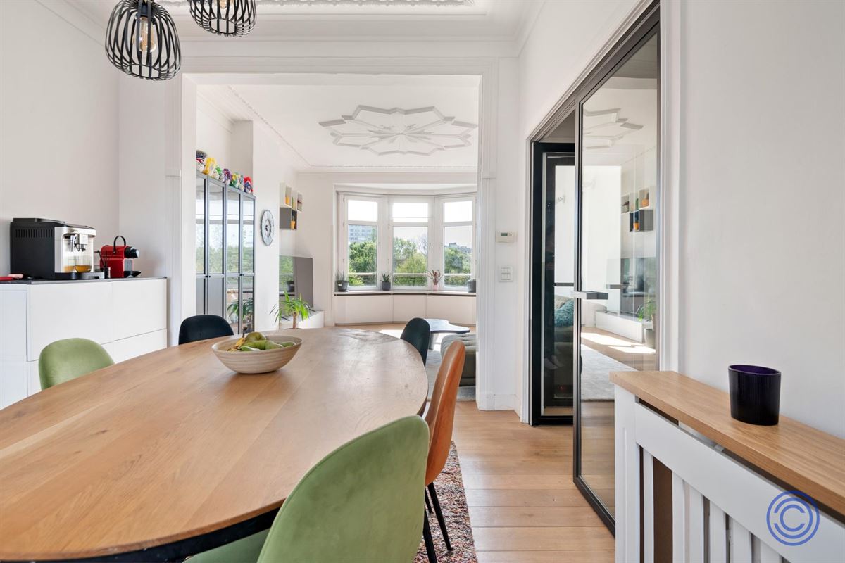 Appartement duplex de caractère avec terrasse au cœur de Zurenborg !