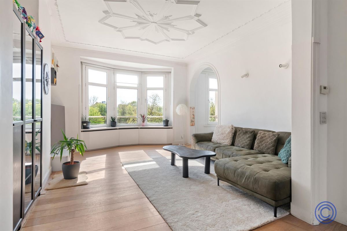 Appartement duplex de caractère avec terrasse au cœur de Zurenborg !