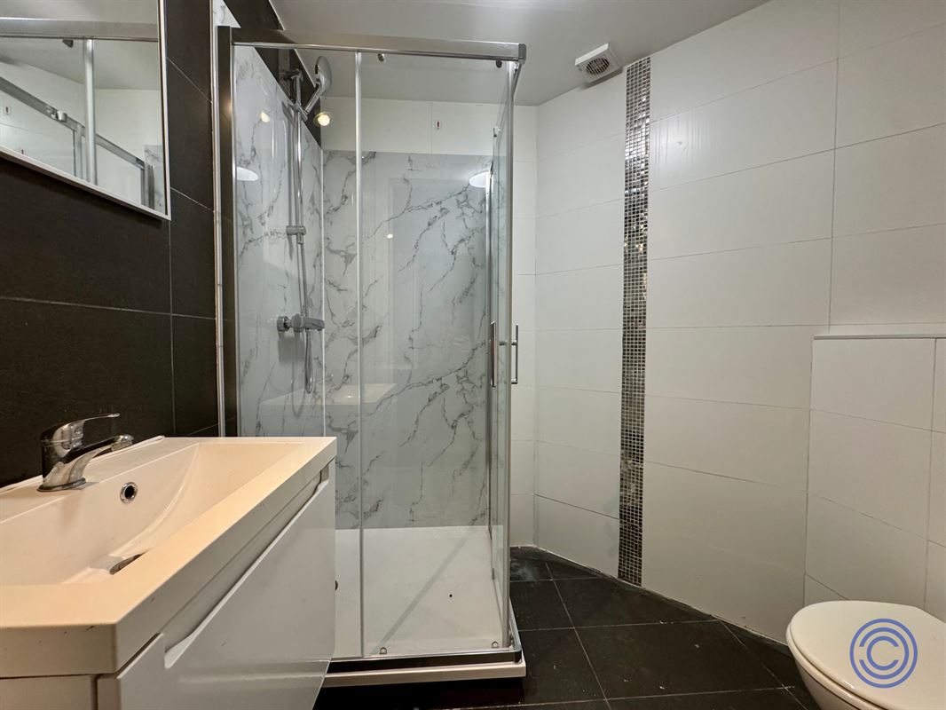 Ruime duplex met 2 slaapkamers in centrum Antwerpen!