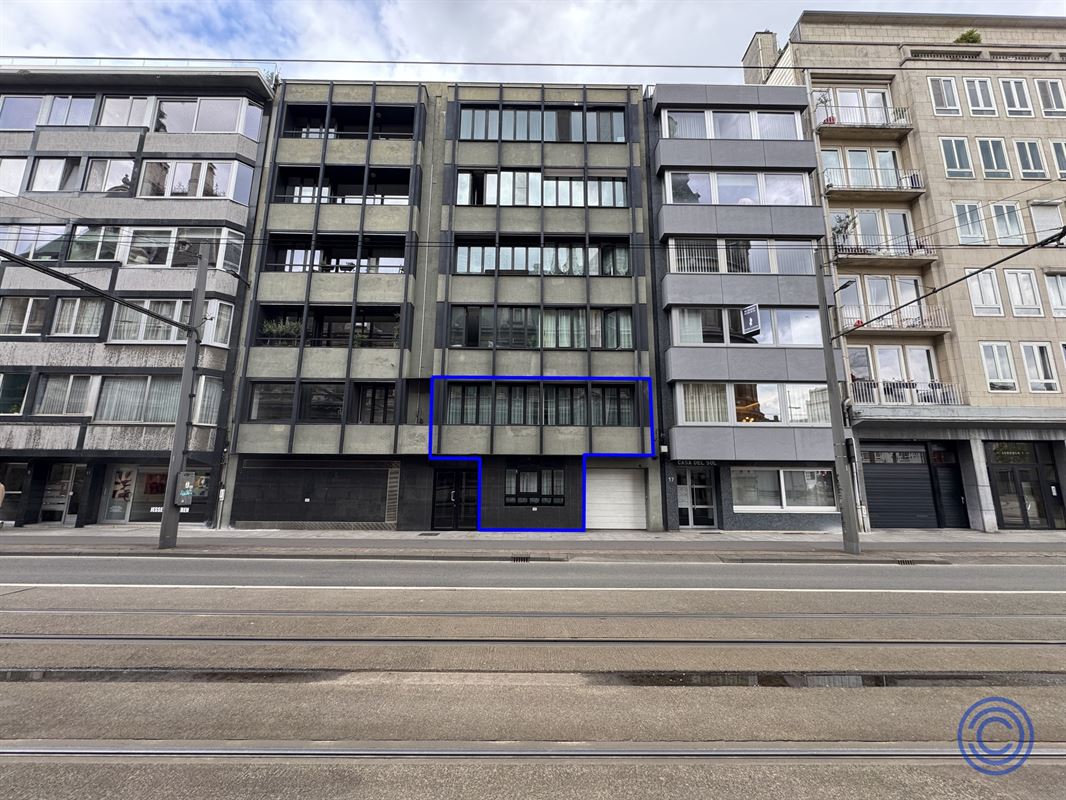 Ruime duplex met 2 slaapkamers in centrum Antwerpen!
