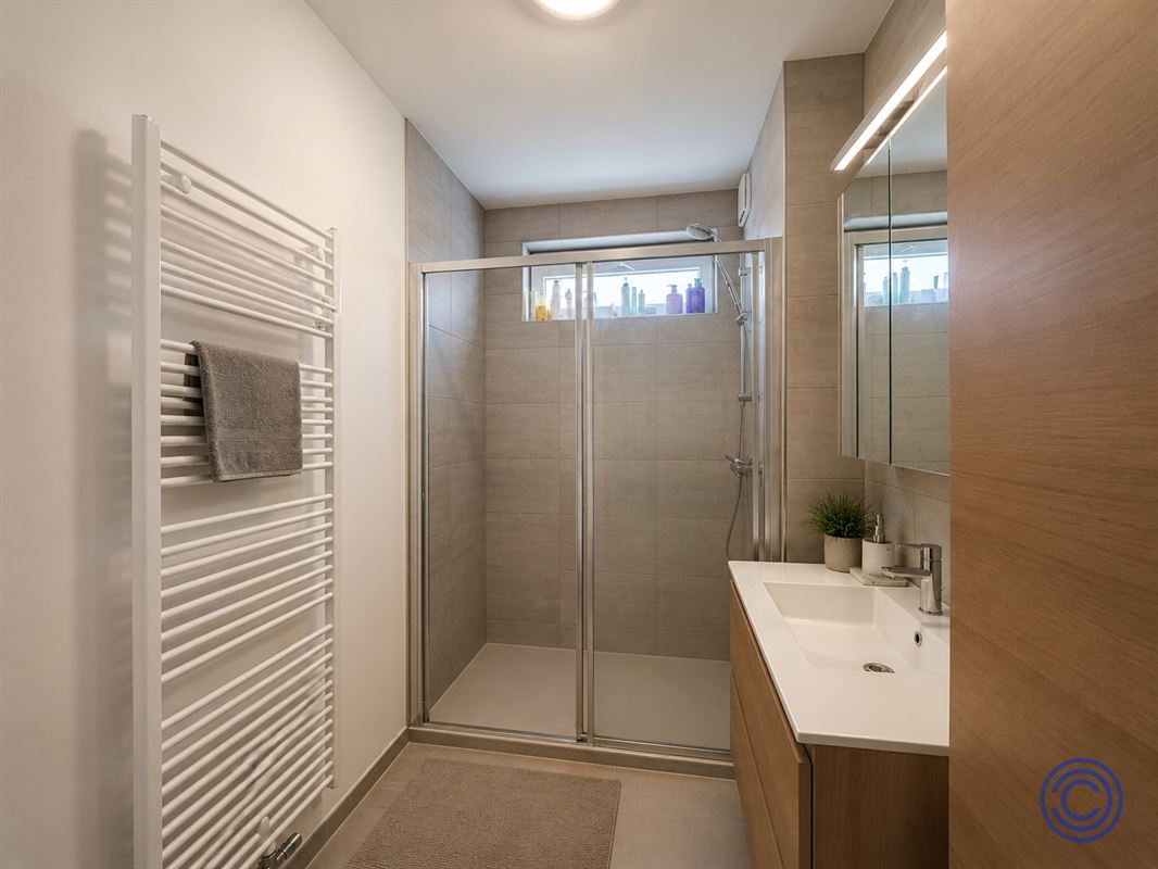 Appartement de 2 chambres avec terrasse, prêt à emménager, dans un quartier résidentiel calme !