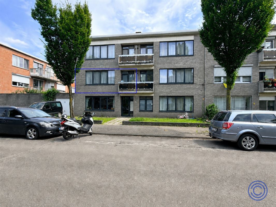Appartement de 2 chambres avec terrasse, prêt à emménager, dans un quartier résidentiel calme !