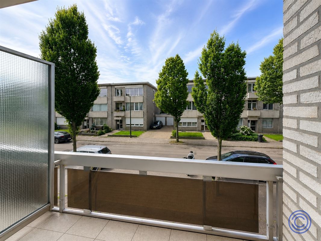 Appartement de 2 chambres avec terrasse, prêt à emménager, dans un quartier résidentiel calme !