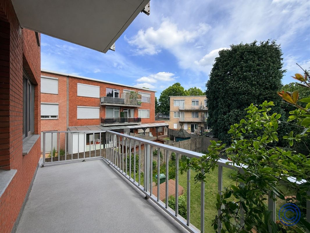 Appartement de 2 chambres avec terrasse, prêt à emménager, dans un quartier résidentiel calme !