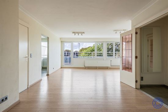 Lichtrijk 3-slaapkamerappartement met 2 terrassen en staanplaats nabij Leuven centrum!