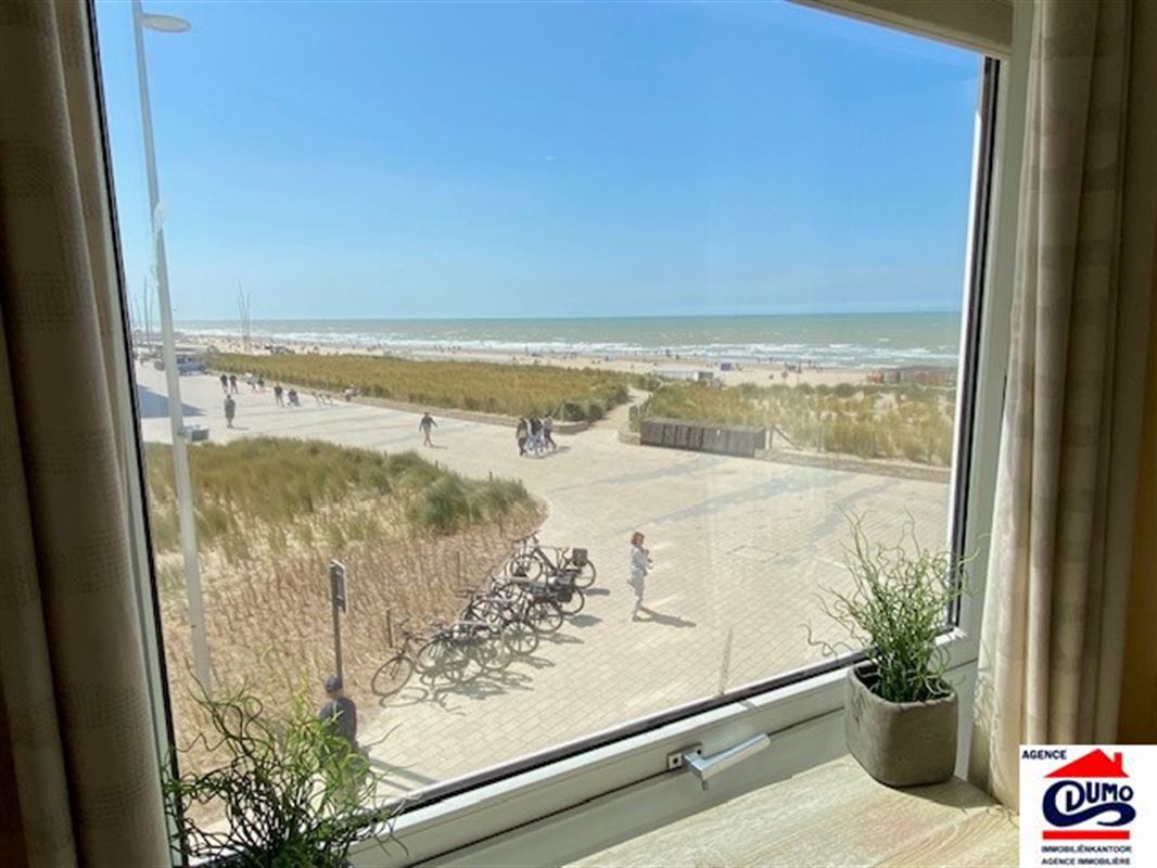 Gemeubeld appartement 2 slaapkamers met fenomenaal zeezicht!